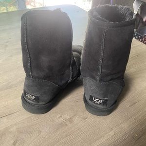 UGG sz 8 black